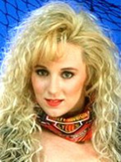 梅兰妮·摩尔头像