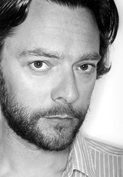 尼古拉斯·博尔顿头像