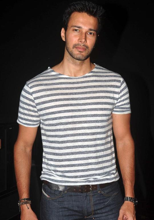 拉杰内什·杜加尔头像