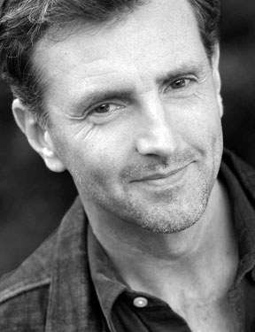 兰达尔纽森姆头像