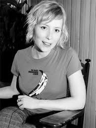 伊莎贝尔·布莱头像