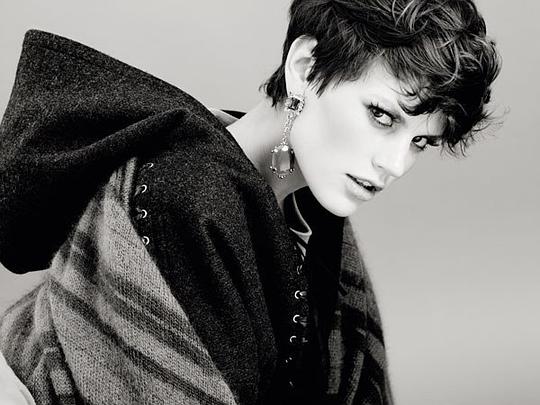 萨斯奇雅·德·布劳头像