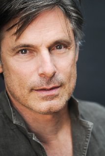 尼古拉斯·格斯特头像