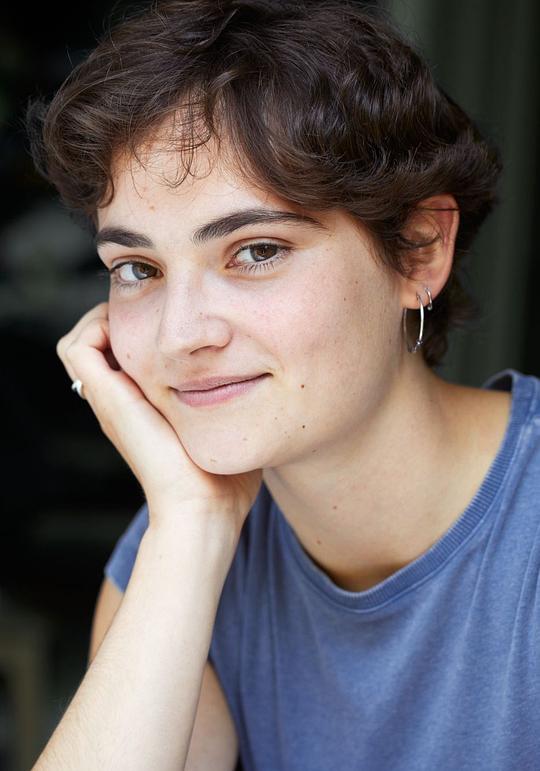 海伦娜·卡特兰头像