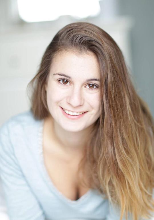 伊娃·金加罗头像