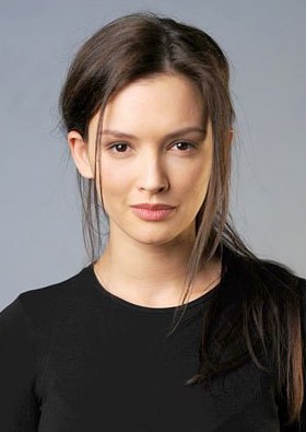 宝琳娜·安德烈耶娃头像