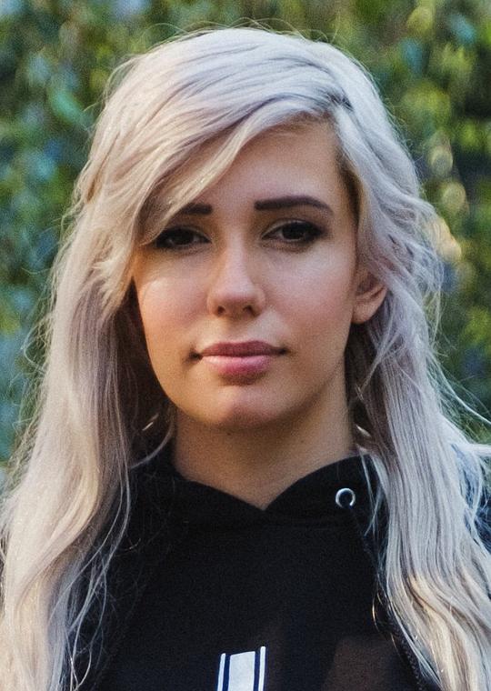 阿拉娜·皮尔斯头像