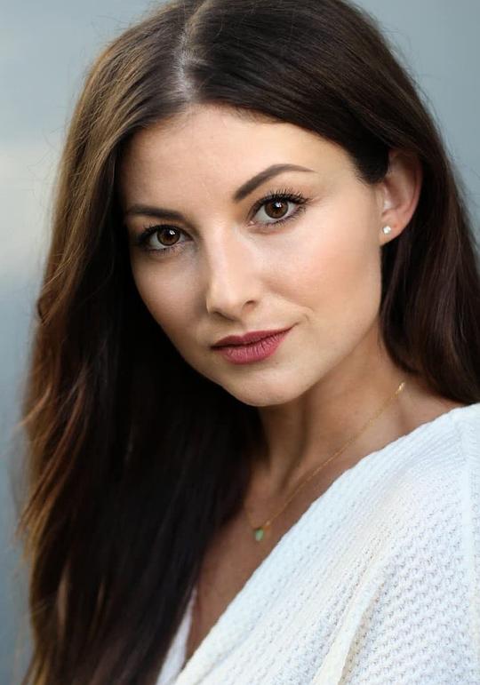 阿什顿·利头像