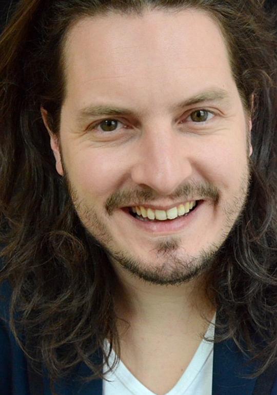 尼古拉斯·楚平头像