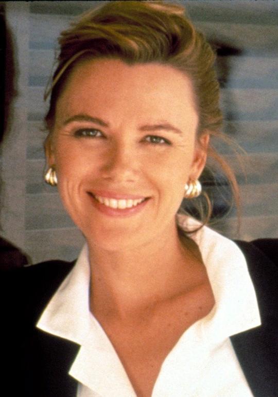 卢辛达·珍妮头像