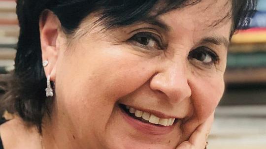 路易莎·莱斯金头像