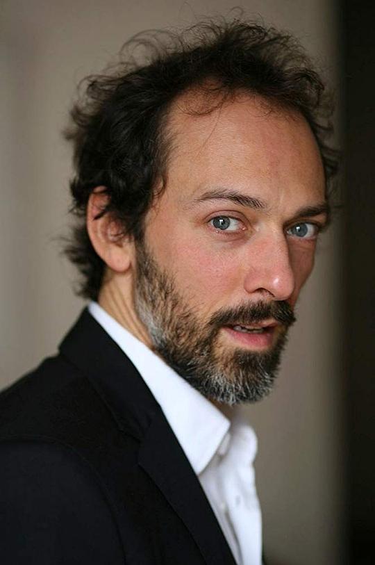 科拉多·因韦尔尼齐头像