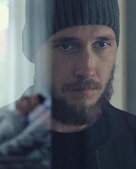 当我们活着封面图