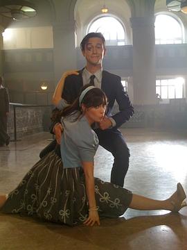 银行舞蹈封面图