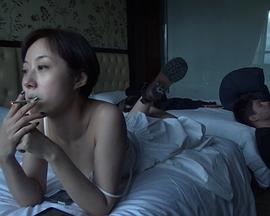 公车上的白色蝴蝶封面图