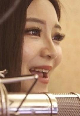 中国网络女主播封面图