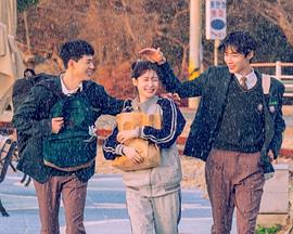 重组家庭封面图