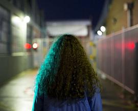 爱如疯城封面图