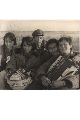 我们的田野封面图