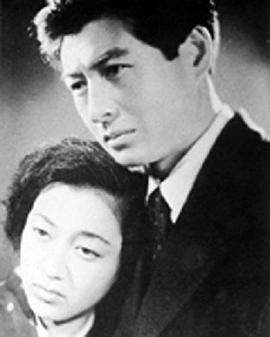 战争与和平封面图