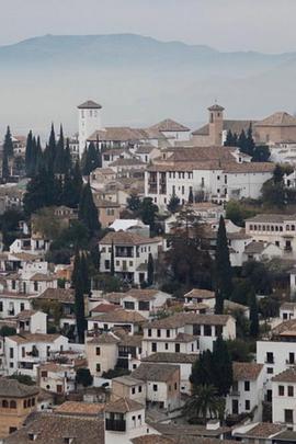 轻轻的推门而进, 或站在原地封面图