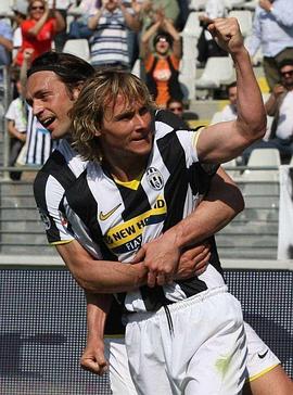 内德维德：钢铁战士封面图