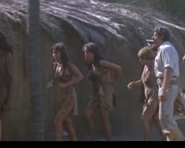 残暴集中营封面图