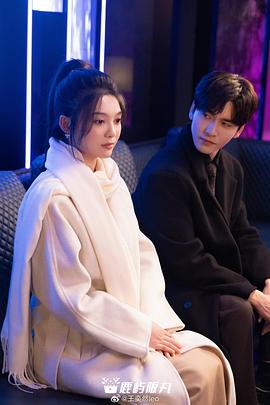 废墟有神明封面图