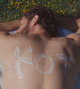 蠢萌性感封面图