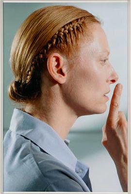 缺席在场封面图