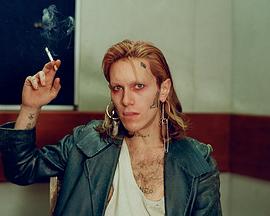 Isn’t It a Beautiful World封面图