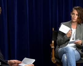 Kristen Stewart and Jesse Eisenberg&#39;s Awkward Interview封面图