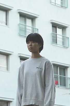 一枚钢琴谱封面图