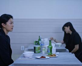 국화의 틈封面图